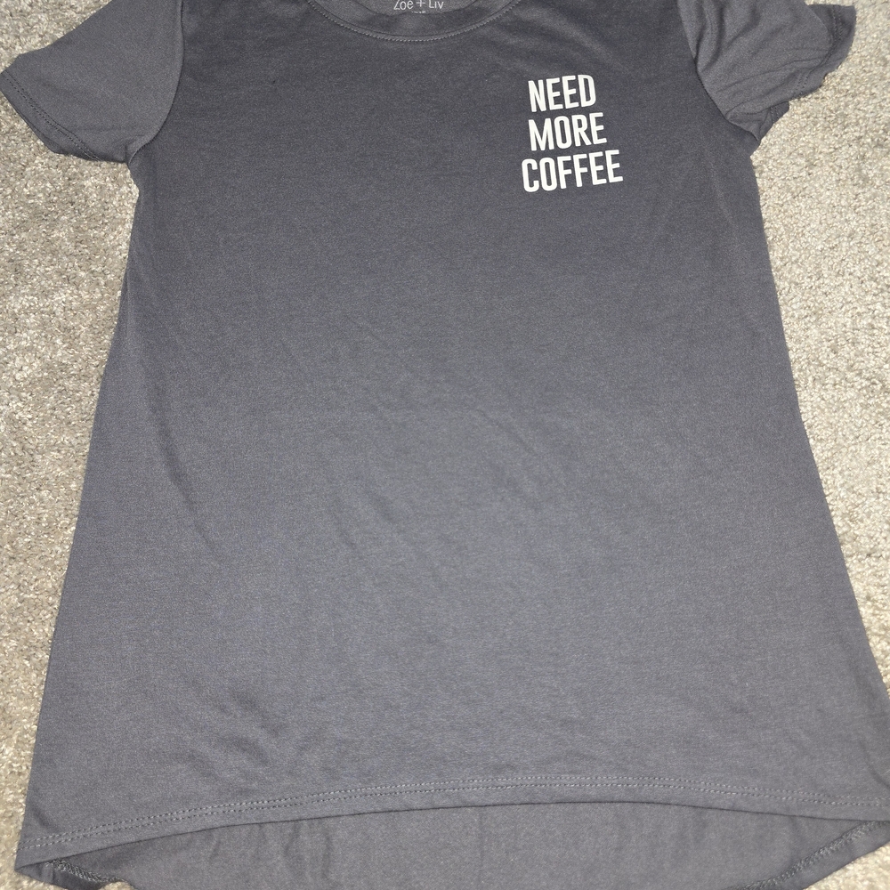 Zoe + Liv Gray Relaxed Short Sleeve Tee